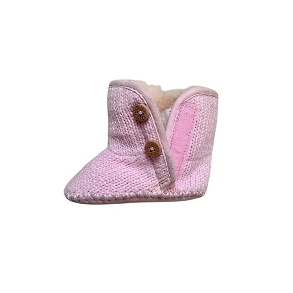 Uggs baby/toddler pink knit booties w/ faux buttons & velcro closure. 0/1 (0-6m) - Picture 7 of 10